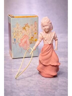 Avon 1970s Roll-A-Hoop Field Flowers Girl Cologne Bottle With Box, 4x7.5”